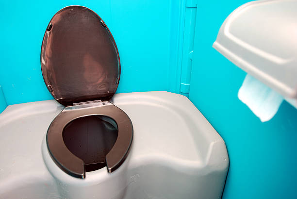 Best Portable toilet rental cost  in Aurora, IN