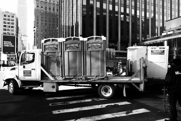 Best Affordable porta potty rental  in Aurora, IN